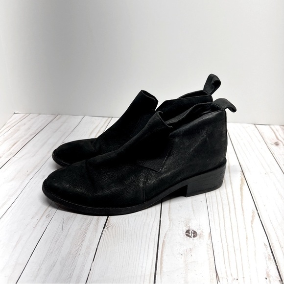 Eileen Fisher Black Leather Ankle Boots Size 6.5 - Picture 8 of 9